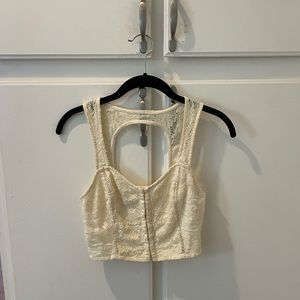 Kimchi blue urban outfitters cream tank top cropped medium